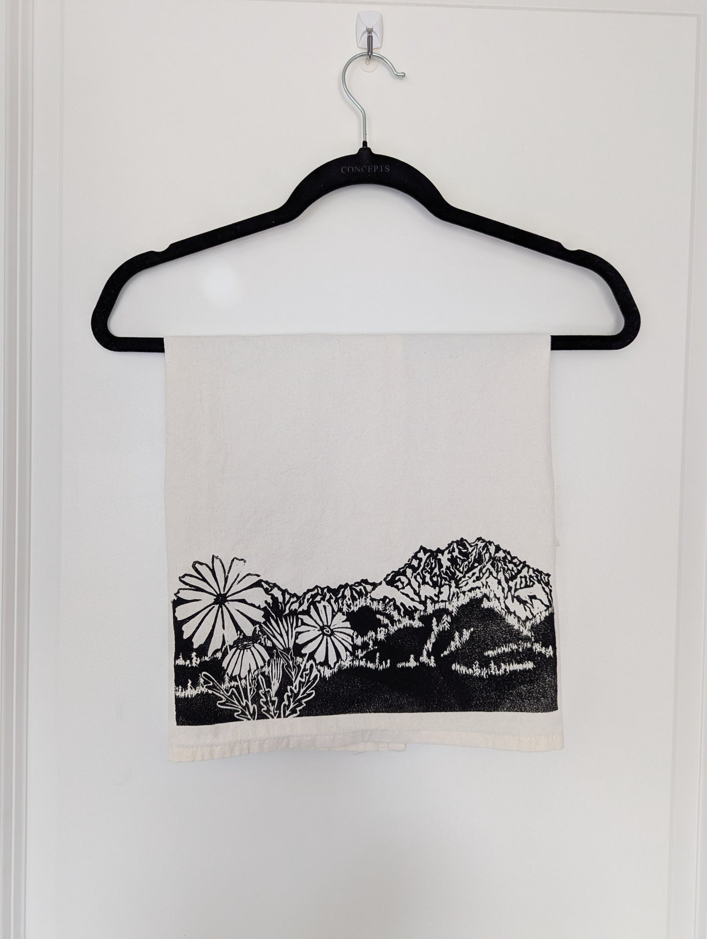 Tea Towel | Sleeping Giants